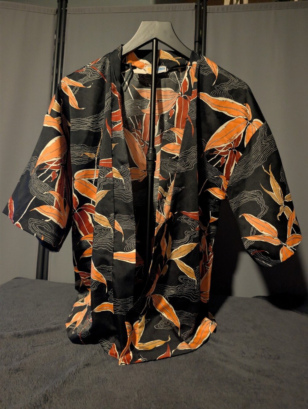 Vintage VTG. Hawaiian Women's Kimono Jacket Beautiful Small